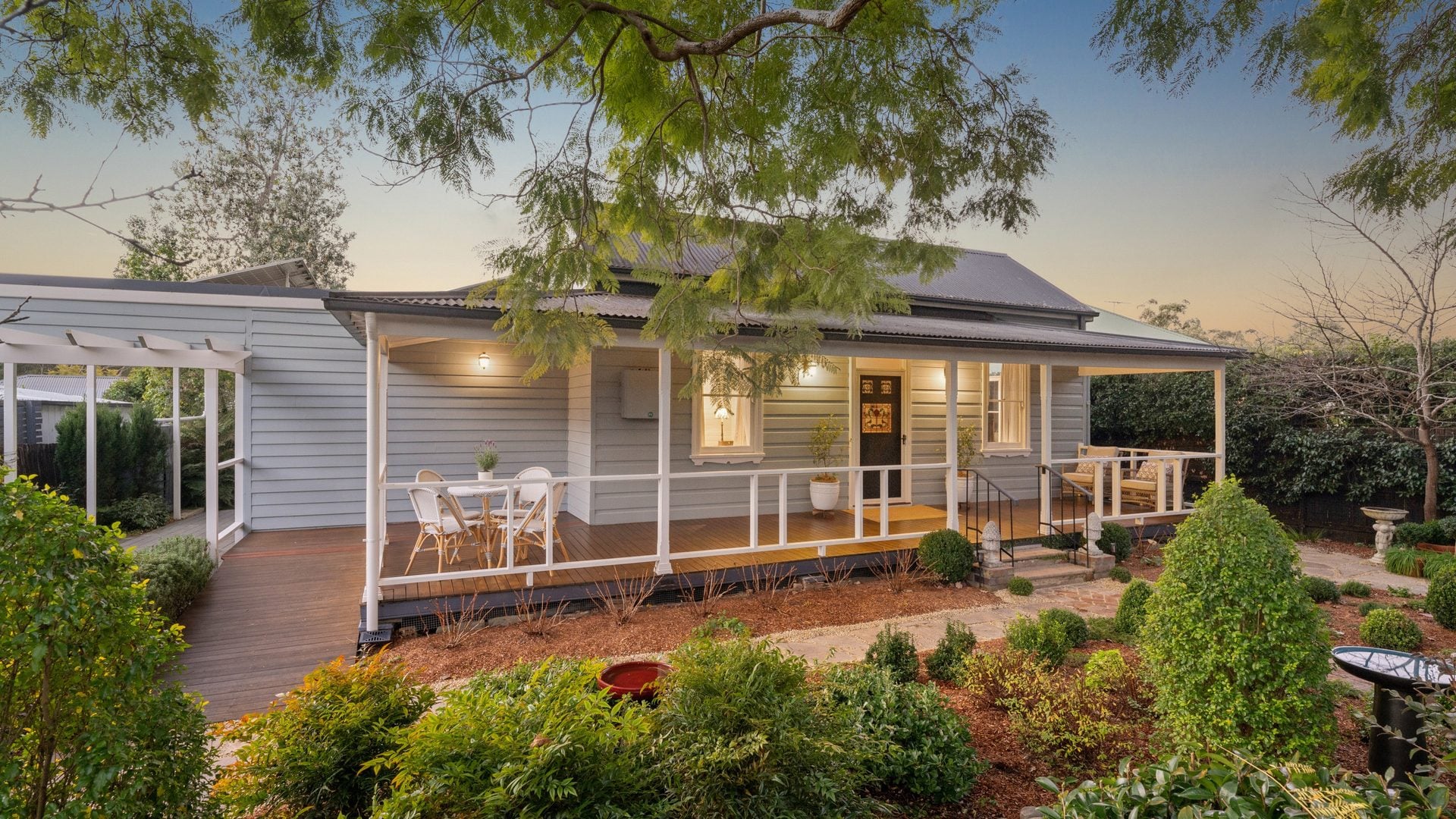 For Sale - 4 Leslie Road - New Property in Glenbrook - Real Estate by Stewart Lamont