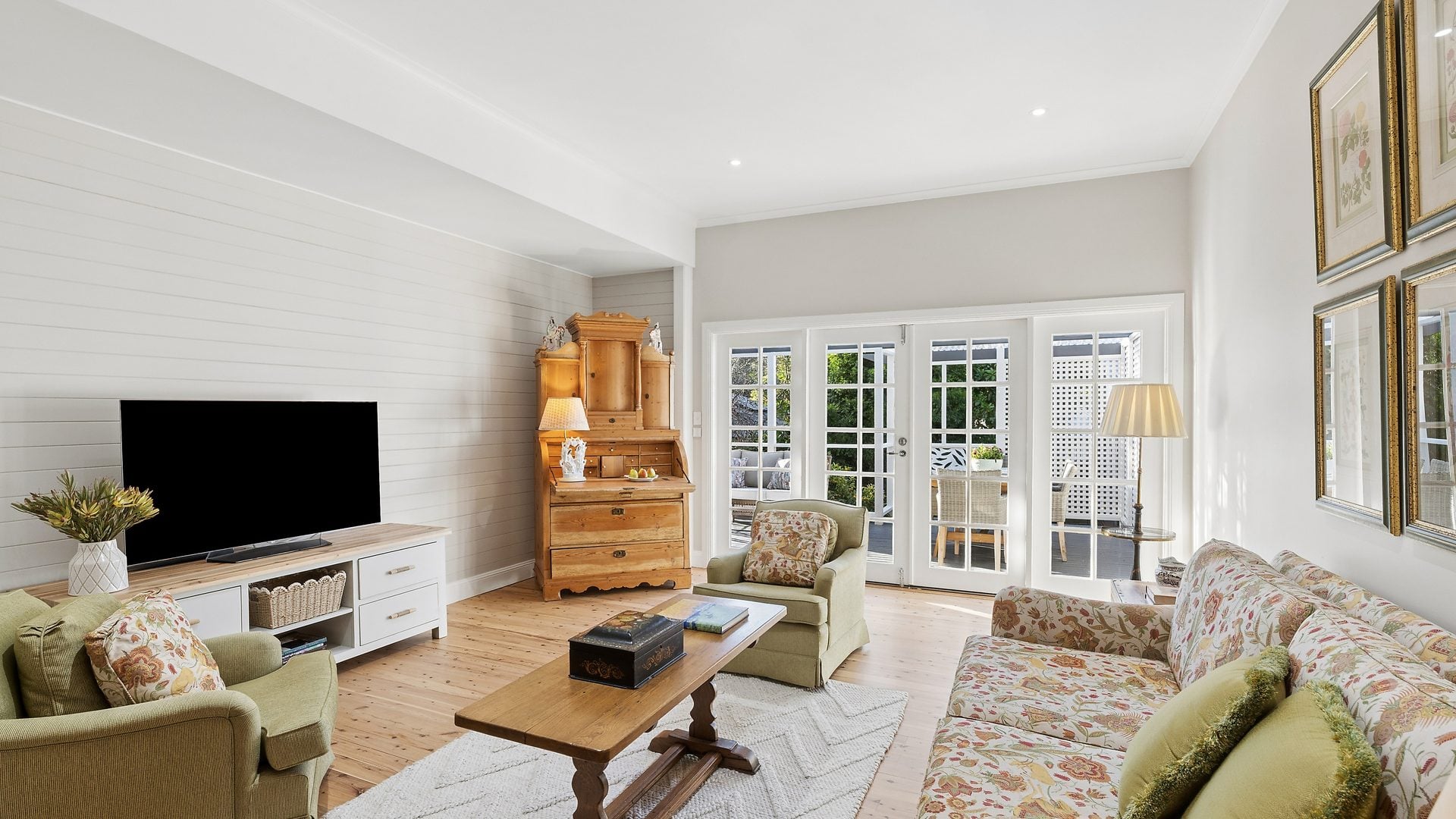 For Sale - 4 Leslie Road - New Property in Glenbrook - Real Estate by Stewart Lamont