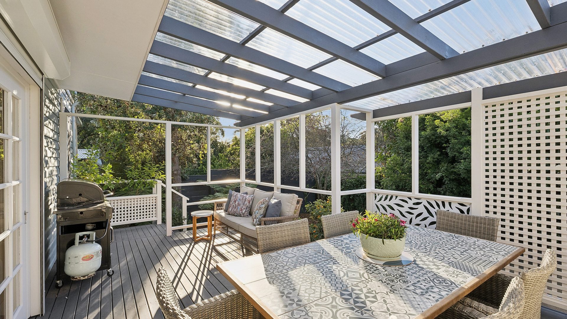For Sale - 4 Leslie Road - New Property in Glenbrook - Real Estate by Stewart Lamont