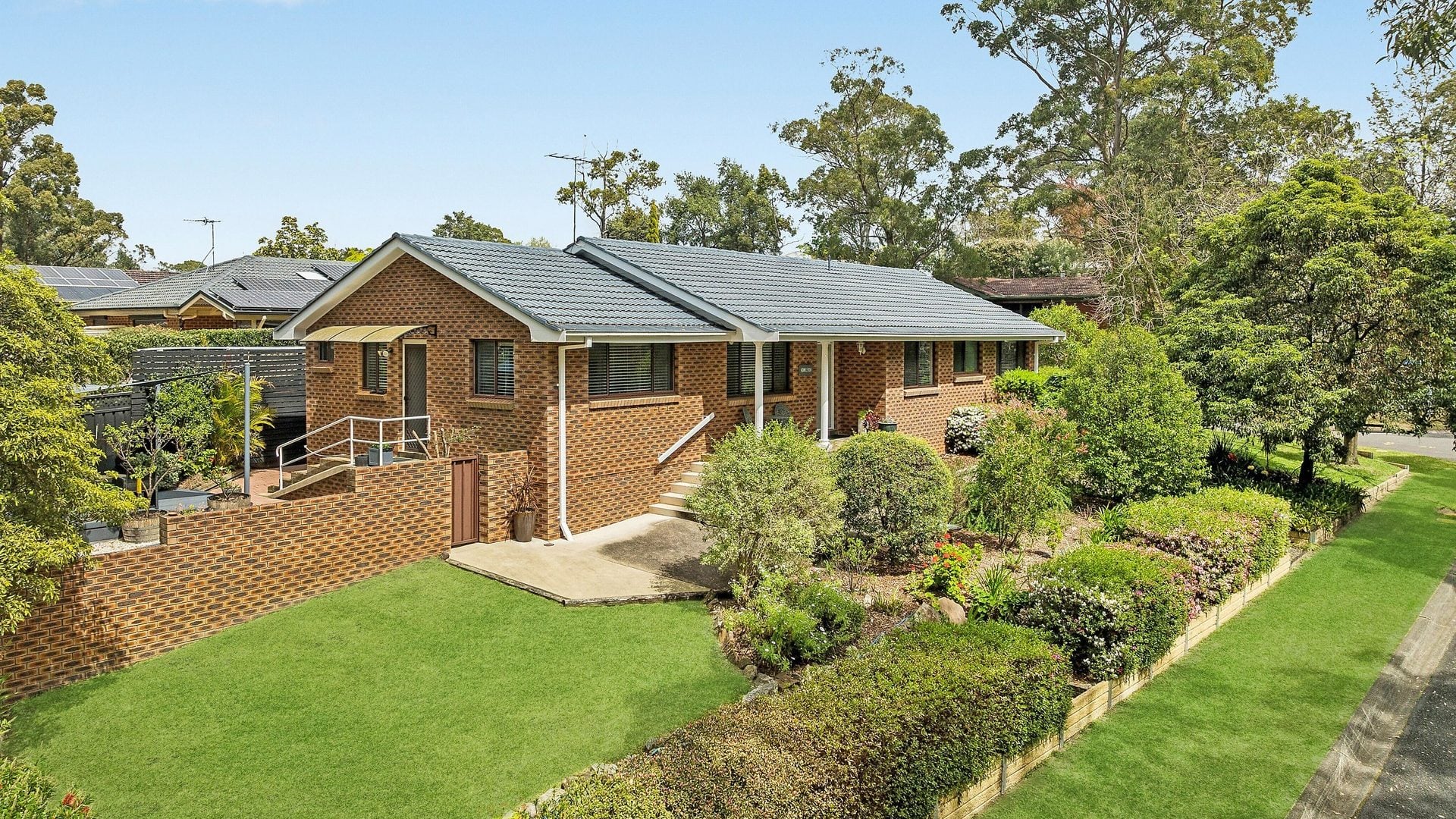 For Sale - 2 Barina Place - New Property in Blaxland - Real Estate by Stewart Lamont