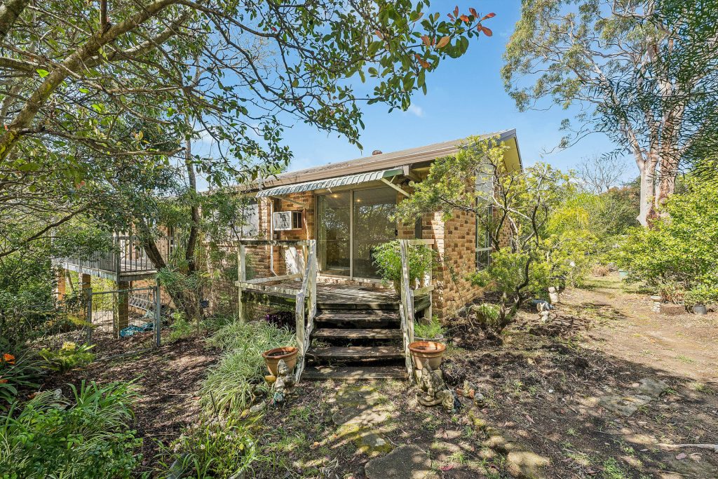 For Sale - 48 Muru Avenue - New Property in Winmalee - Real Estate by Stewart Lamont