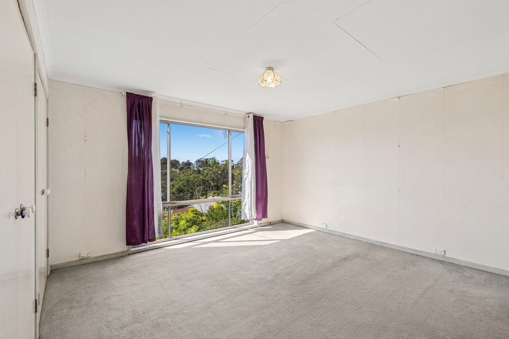 For Sale - 48 Muru Avenue - New Property in Winmalee - Real Estate by Stewart Lamont
