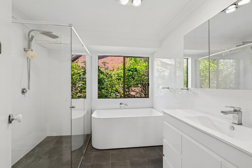For Sale - 48 Muru Avenue - New Property in Winmalee - Real Estate by Stewart Lamont