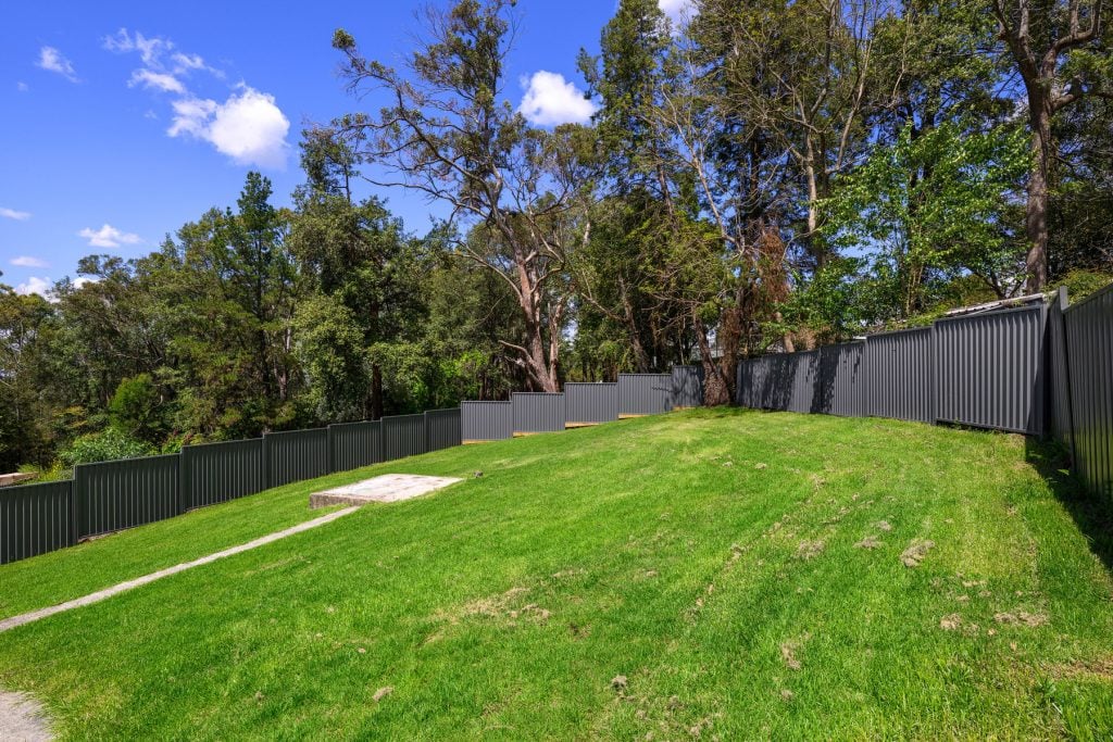 For Rent - 11 The Mall - New Property in Warrimoo - Real Estate by Front Office