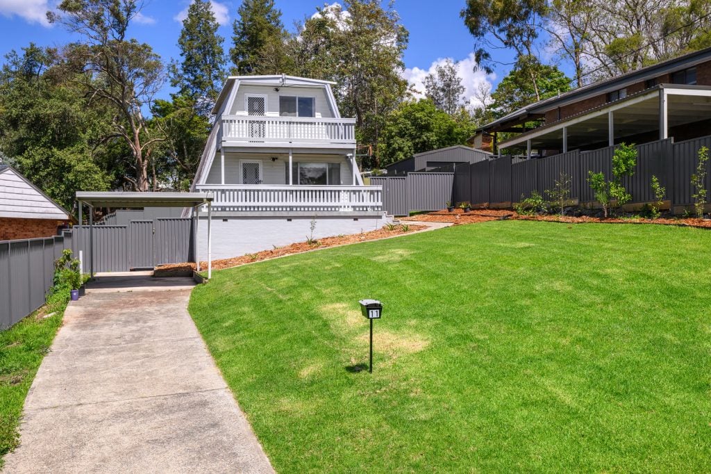 For Rent - 11 The Mall - New Property in Warrimoo - Real Estate by Front Office