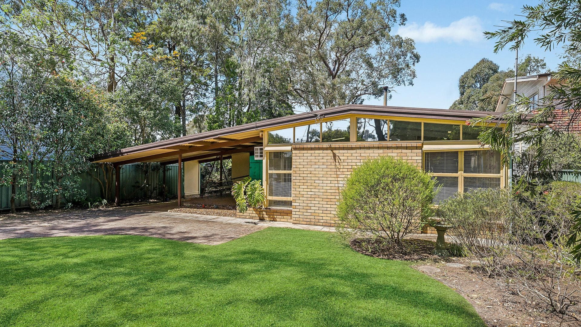 For Sale - 2 Clifton Avenue - New Property in Glenbrook - Real Estate by Stewart Lamont