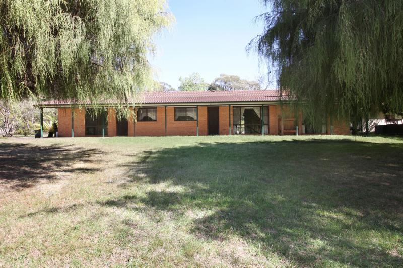 68-90 Yellow Rock Road