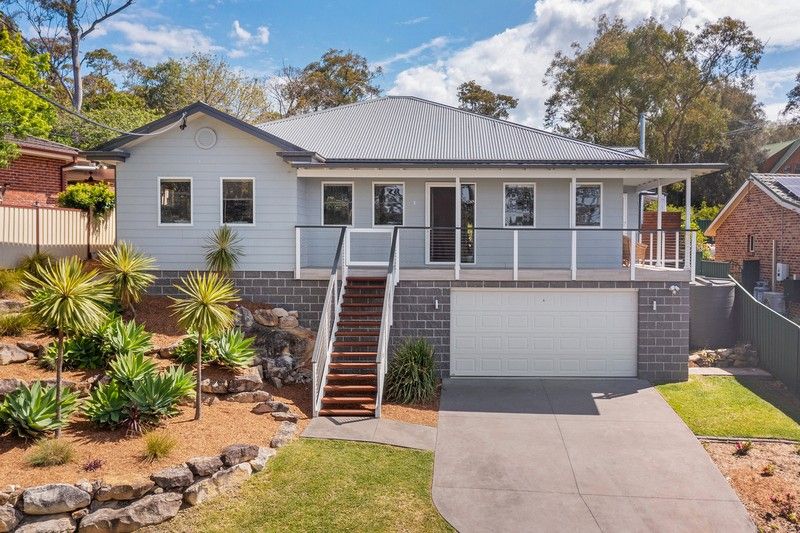 6 Roberts Parade