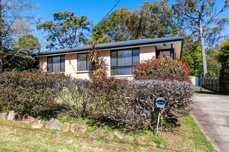 5 Bundah Street