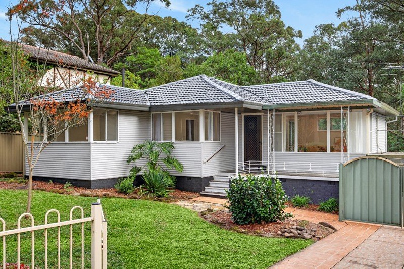374 Hawkesbury Road